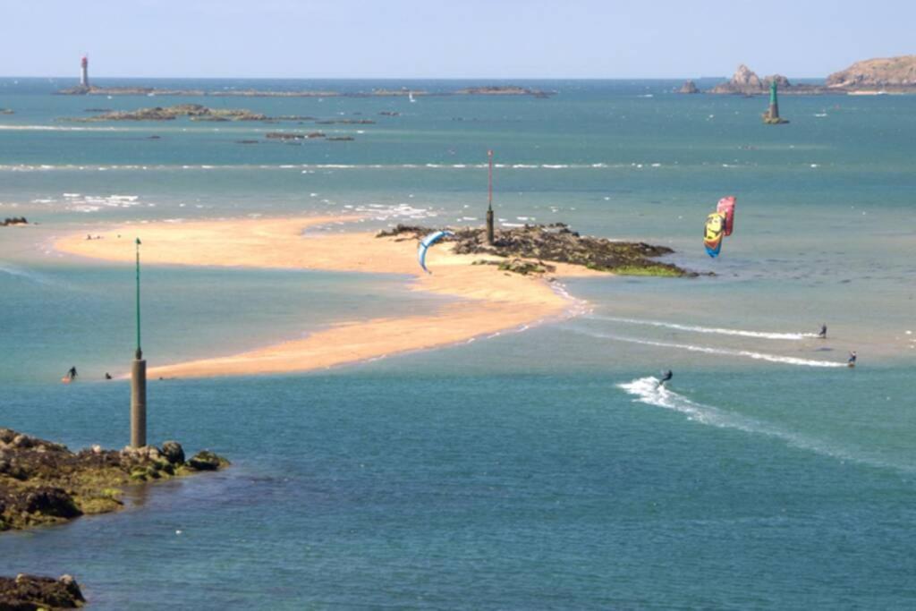 Dinard, Tres Bel Appartement***** Avec Vue Sur Mer Екстер'єр фото